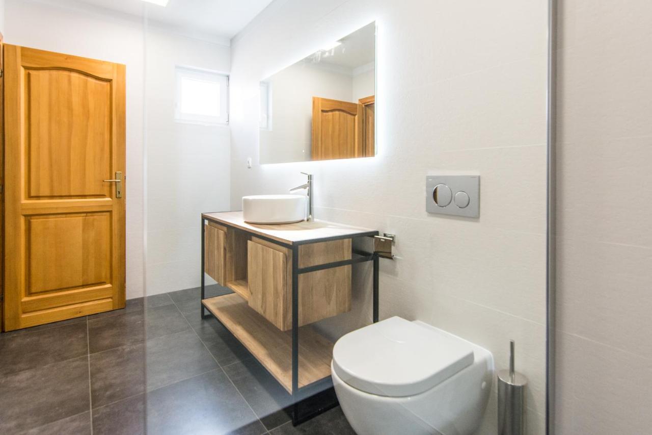 Apartments Basilea Biograd Na Moru Bagian luar foto