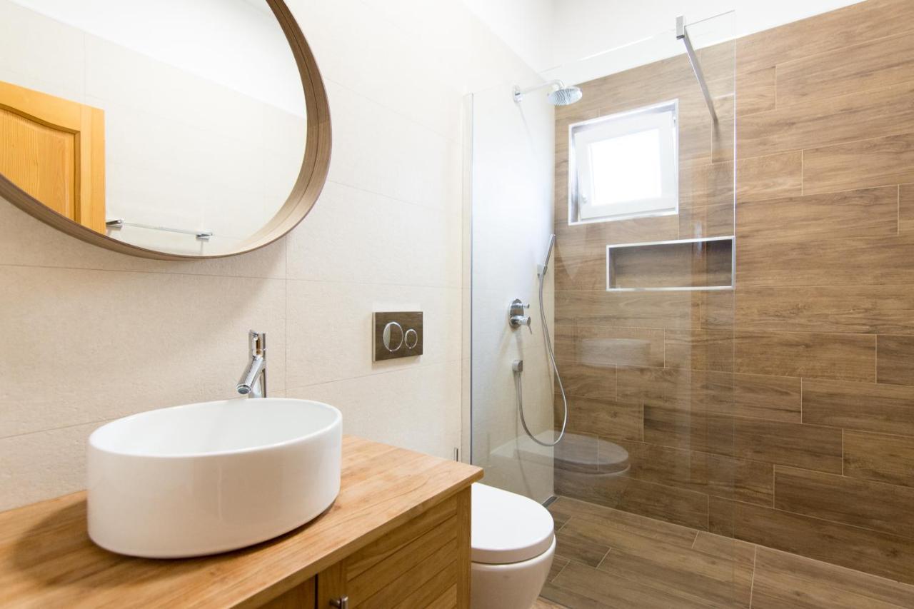 Apartments Basilea Biograd Na Moru Bagian luar foto