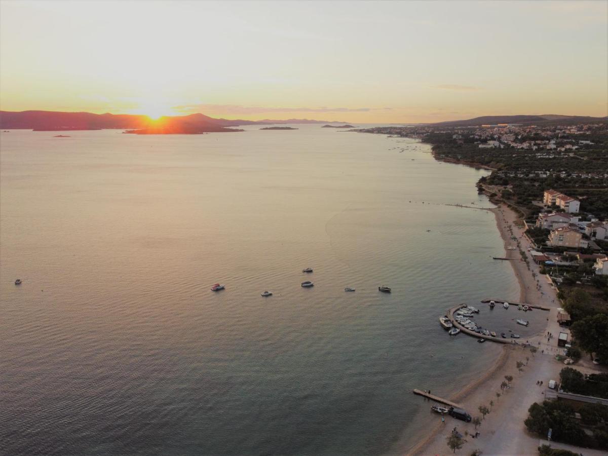 Apartments Basilea Biograd Na Moru Bagian luar foto